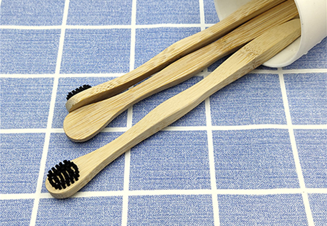 SSTG-10 Bamboo Tongue Cleaner