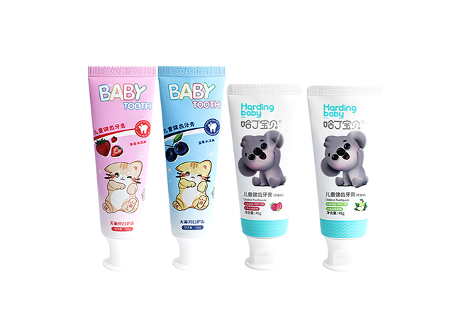 TP004 Kids Toothbrush With Toothpaste